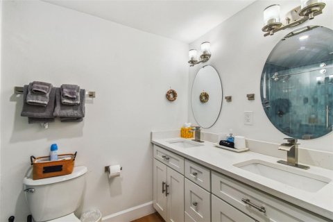Casa en venta en Tampa, Florida, 4 dormitorios, 197.05 m2 № 1887119 - foto 13