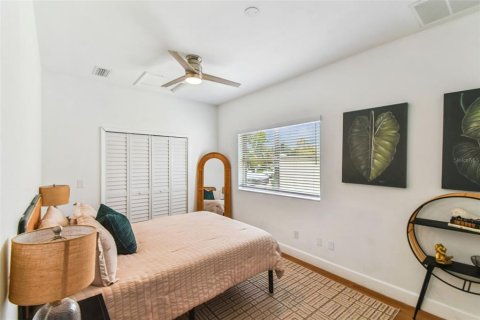 Casa en venta en Tampa, Florida, 4 dormitorios, 197.05 m2 № 1887119 - foto 10