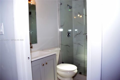 Снять в аренду виллу или дом в Халландейл-Бич, Флорида 2 спальни, 90.58м2, № 2048423 - фото 10