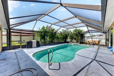 House in Palm Coast, Florida 4 bedrooms, 194.91 sq.m. № 2197808 - photo 29