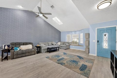 House in Palm Coast, Florida 4 bedrooms, 194.91 sq.m. № 2197808 - photo 13