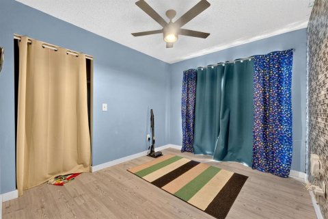 House in Palm Coast, Florida 4 bedrooms, 194.91 sq.m. № 2197808 - photo 19