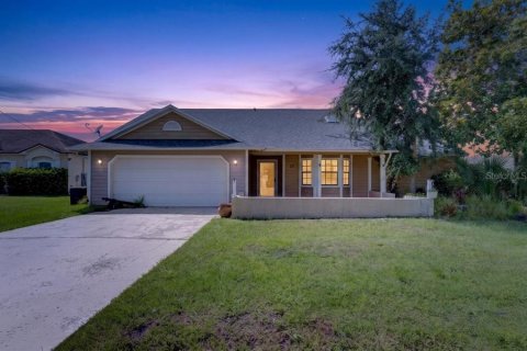 House in Palm Coast, Florida 4 bedrooms, 194.91 sq.m. № 2197808 - photo 8