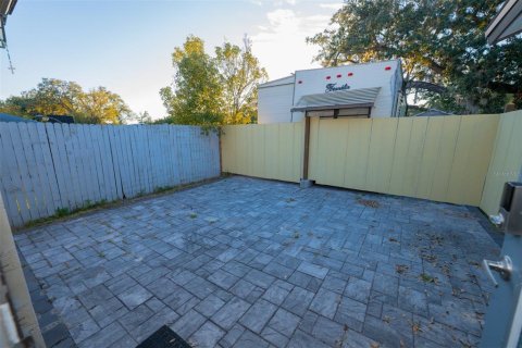 House in Kissimmee, Florida 5 bedrooms, 145.58 sq.m. № 2098019 - photo 6