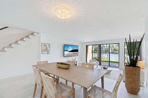 Adosado en venta en Fort Lauderdale, Florida, 2 dormitorios, 176.89 m2 № 2146608 - foto 16
