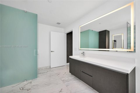 Снять в аренду квартиру в Майами, Флорида 4 спальни, 204.76м2, № 2030174 - фото 26