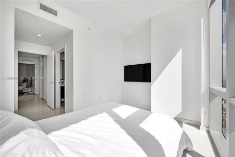 Снять в аренду квартиру в Майами, Флорида 4 спальни, 204.76м2, № 2030174 - фото 18