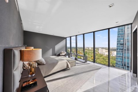 Copropriété à vendre à Miami, Floride: 3 chambres, 286.42 m2 № 2257922 - photo 12
