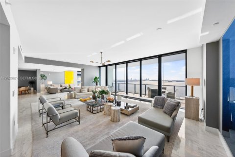 Copropriété à vendre à Miami, Floride: 3 chambres, 286.42 m2 № 2257922 - photo 6
