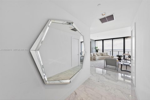 Copropriété à vendre à Miami, Floride: 3 chambres, 286.42 m2 № 2257922 - photo 22