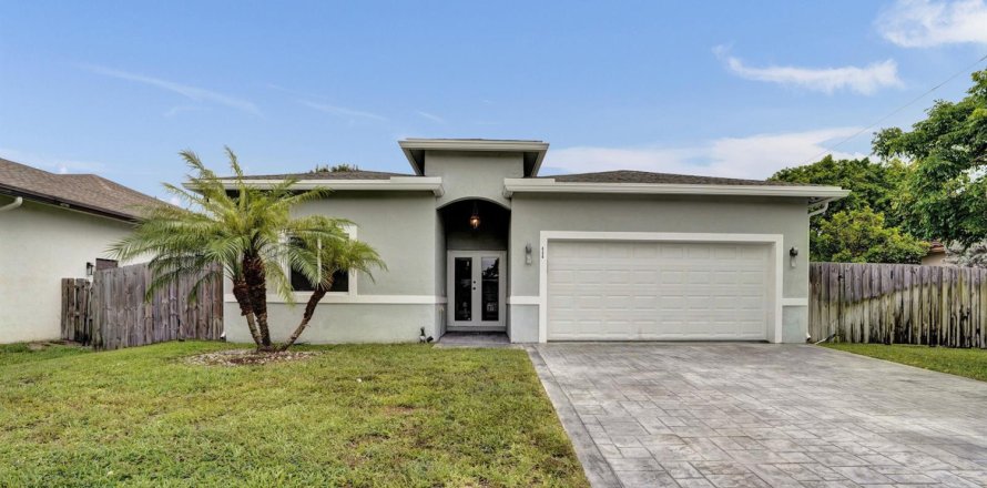 Villa ou maison à Pompano Beach, Floride 4 chambres, 184.04 m2 № 2087432