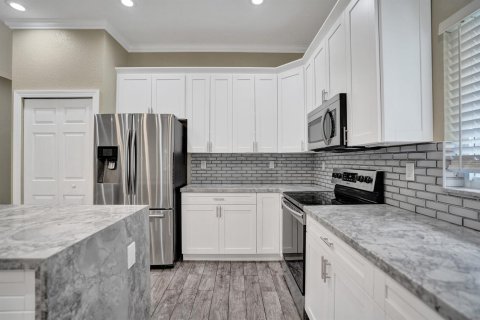 Villa ou maison à vendre à Pompano Beach, Floride: 4 chambres, 184.04 m2 № 2087432 - photo 14