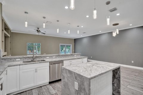 Villa ou maison à vendre à Pompano Beach, Floride: 4 chambres, 184.04 m2 № 2087432 - photo 12