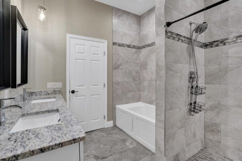 Villa ou maison à vendre à Pompano Beach, Floride: 4 chambres, 184.04 m2 № 2087432 - photo 23