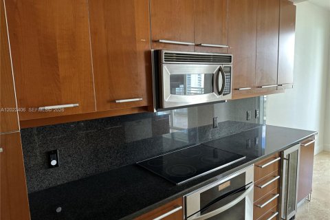 Купить кондоминиум в Майами, Флорида 2 спальни, 139.82м2, № 2145913 - фото 10