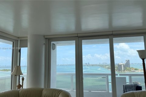 Condominio en venta en Miami, Florida, 2 dormitorios, 159.51 m2 № 2034235 - foto 22