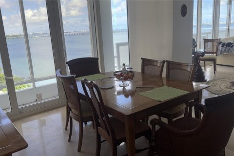 Condominio en venta en Miami, Florida, 2 dormitorios, 159.51 m2 № 2034235 - foto 21