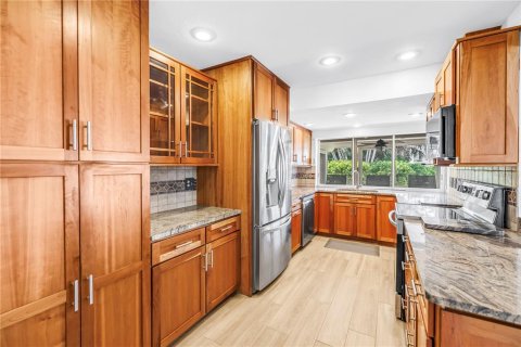 Villa ou maison à louer à Tierra Verde, Floride: 3 chambres, 161.84 m2 № 2425399 - photo 12