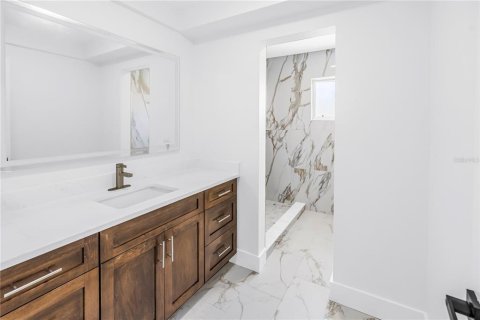 Villa ou maison à louer à Tierra Verde, Floride: 3 chambres, 161.84 m2 № 2425399 - photo 21