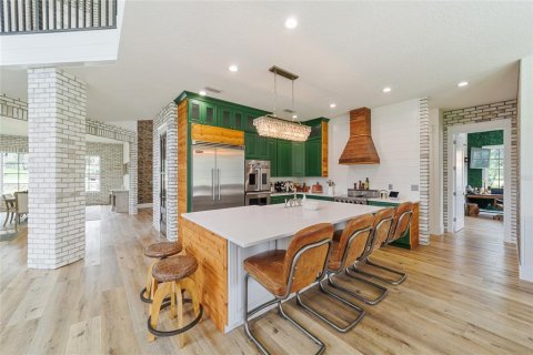 House in Ocala, Florida 5 bedrooms, 471.85 sq.m. № 1847187 - photo 10