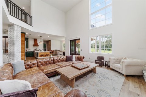 House in Ocala, Florida 5 bedrooms, 471.85 sq.m. № 1847187 - photo 17