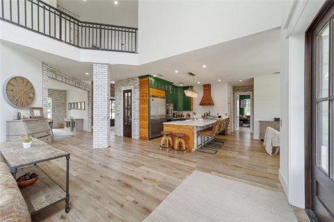 House in Ocala, Florida 5 bedrooms, 471.85 sq.m. № 1847187 - photo 9