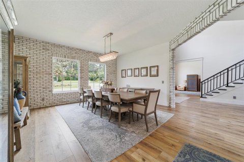 House in Ocala, Florida 5 bedrooms, 471.85 sq.m. № 1847187 - photo 5