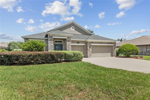 Casa en venta en Auburndale, Florida, 4 dormitorios, 213.4 m2 № 2347278 - foto 2
