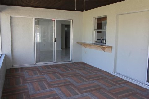 Casa en alquiler en Port Charlotte, Florida, 3 dormitorios, 161.84 m2 № 1883725 - foto 17