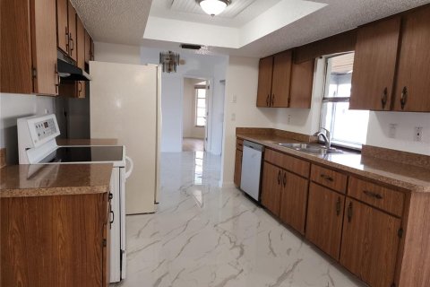 Casa en alquiler en Port Charlotte, Florida, 3 dormitorios, 161.84 m2 № 1883725 - foto 8