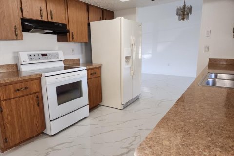 Casa en alquiler en Port Charlotte, Florida, 3 dormitorios, 161.84 m2 № 1883725 - foto 9