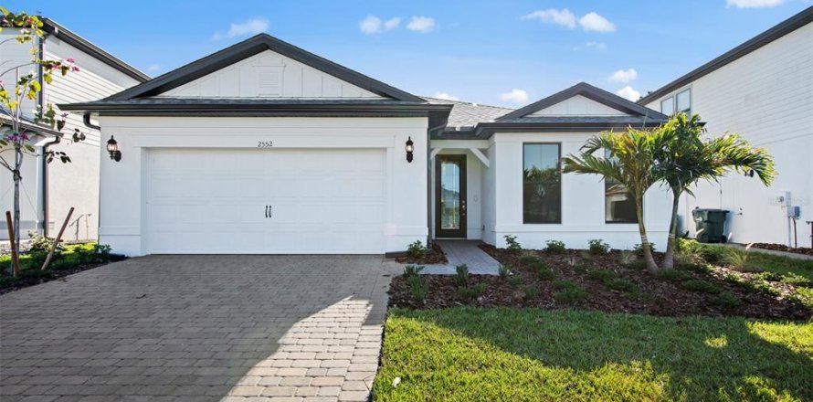 House in CEDAR GROVE AT THE WOODLANDS in North Port, Florida 4 bedrooms, 191.01 sq.m. № 2200605