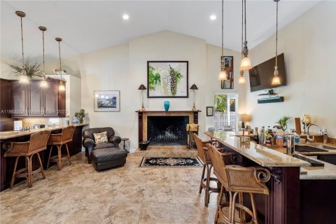 House in Palmetto Bay, Florida 5 bedrooms, 332.78 sq.m. № 2031387 - photo 11