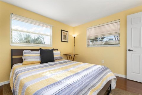 Casa en venta en Bradenton, Florida, 2 dormitorios, 156.08 m2 № 1521058 - foto 22