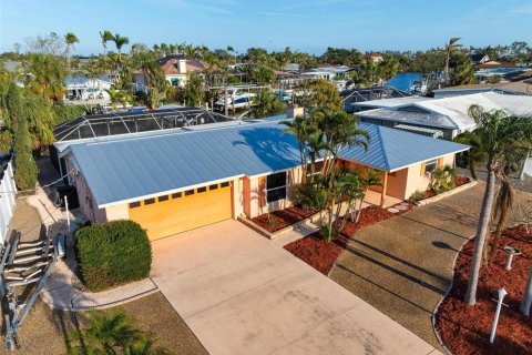 Casa en venta en Bradenton, Florida, 2 dormitorios, 156.08 m2 № 1521058 - foto 2