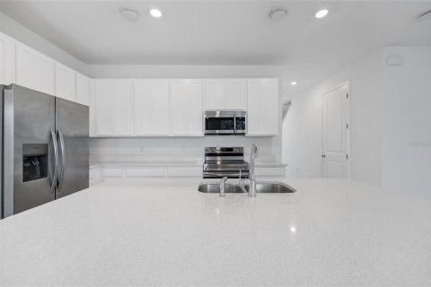 Touwnhouse à vendre à Davenport, Floride: 3 chambres, 150.69 m2 № 2236607 - photo 12