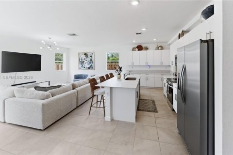 Villa ou maison à vendre à Homestead, Floride: 4 chambres, 274.34 m2 № 2275055 - photo 21