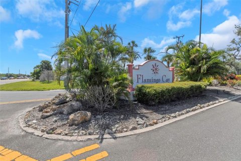 House in Bradenton, Florida 3 bedrooms, 135.27 sq.m. № 2226456 - photo 3