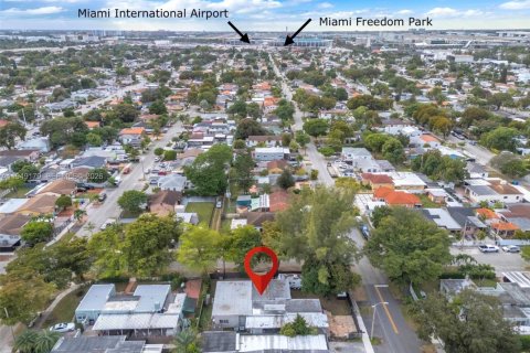 Купить виллу или дом в Майами, Флорида 4 спальни, 185.62м2, № 2005502 - фото 8