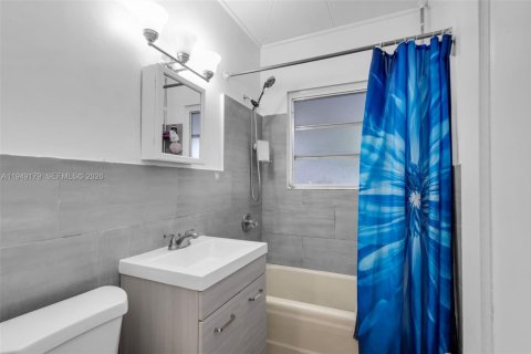 Купить виллу или дом в Майами, Флорида 4 спальни, 185.62м2, № 2005502 - фото 6