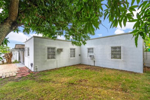 Купить виллу или дом в Майами, Флорида 4 спальни, 185.62м2, № 2005502 - фото 24