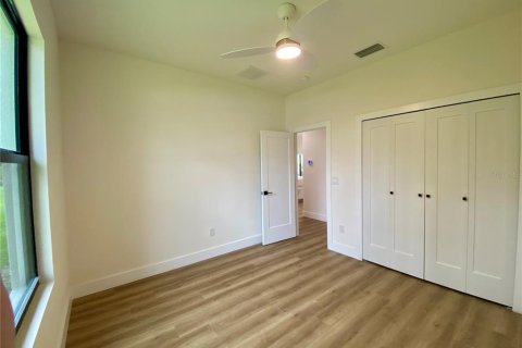 Villa ou maison à vendre à North Port, Floride: 3 chambres, 162.02 m2 № 2414110 - photo 24