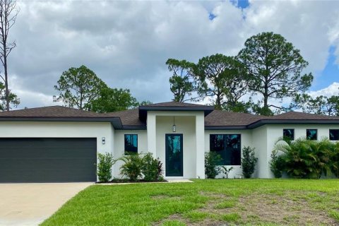 Villa ou maison à North Port, Floride 3 chambres, 162.02 m2 № 2414110