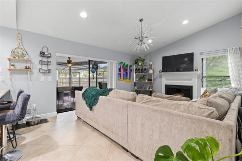 Villa ou maison à vendre à Tampa, Floride: 4 chambres, 176.42 m2 № 1910219 - photo 20