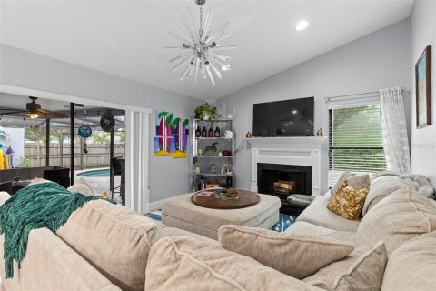 Villa ou maison à vendre à Tampa, Floride: 4 chambres, 176.42 m2 № 1910219 - photo 21