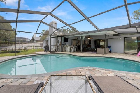 Villa ou maison à vendre à Tampa, Floride: 4 chambres, 176.42 m2 № 1910219 - photo 8