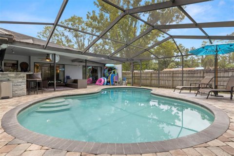 Villa ou maison à vendre à Tampa, Floride: 4 chambres, 176.42 m2 № 1910219 - photo 7