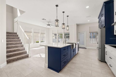 House in Kissimmee, Florida 4 bedrooms, 179.77 sq.m. № 1792078 - photo 8
