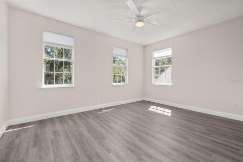 House in Kissimmee, Florida 4 bedrooms, 179.77 sq.m. № 1792078 - photo 24