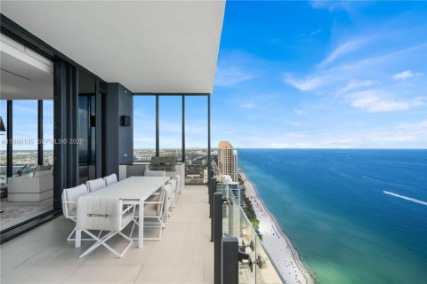 Condo in Sunny Isles Beach, Florida, 6 bedrooms № 2089017 - photo 21